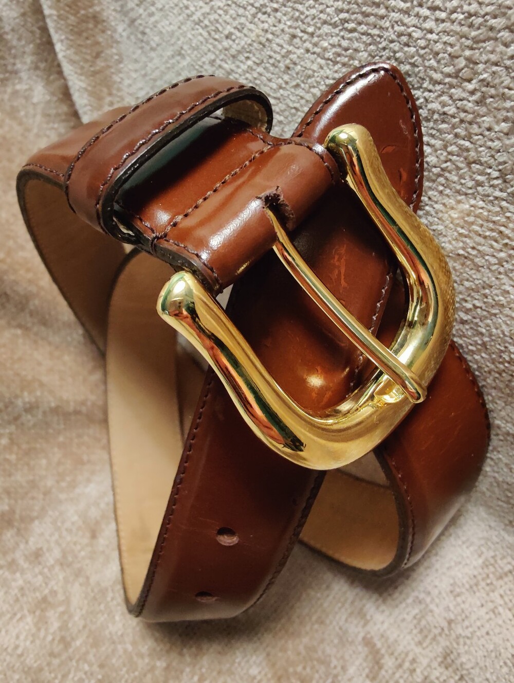 Vintage Avignon Brown Leather Belt with Gold Buckle, Fit 28" - 32" - Picture 13 of 13
